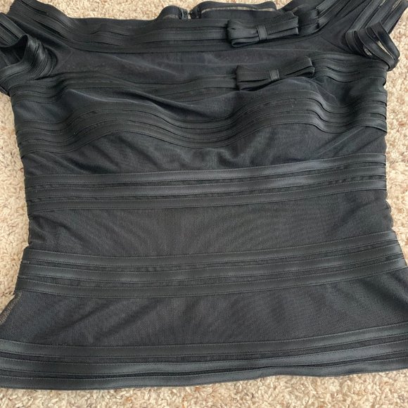 JS Signature Off Shoulder Top - Picture 1 of 7